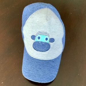Like-new baby monkey cap. 6-12 months